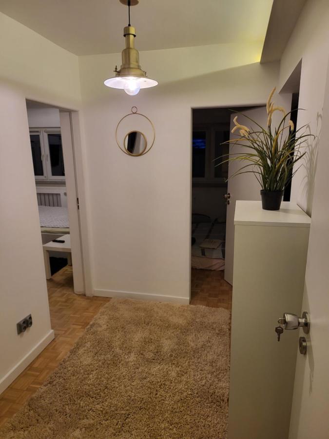 Studio Zelazna Rooms Near Old Town Varşova Dış mekan fotoğraf